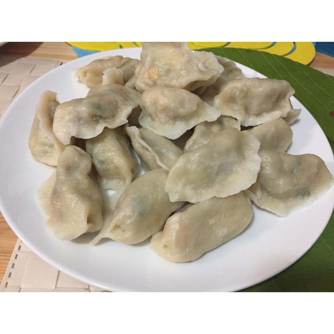韭菜鸡蛋虾仁三鲜饺子
