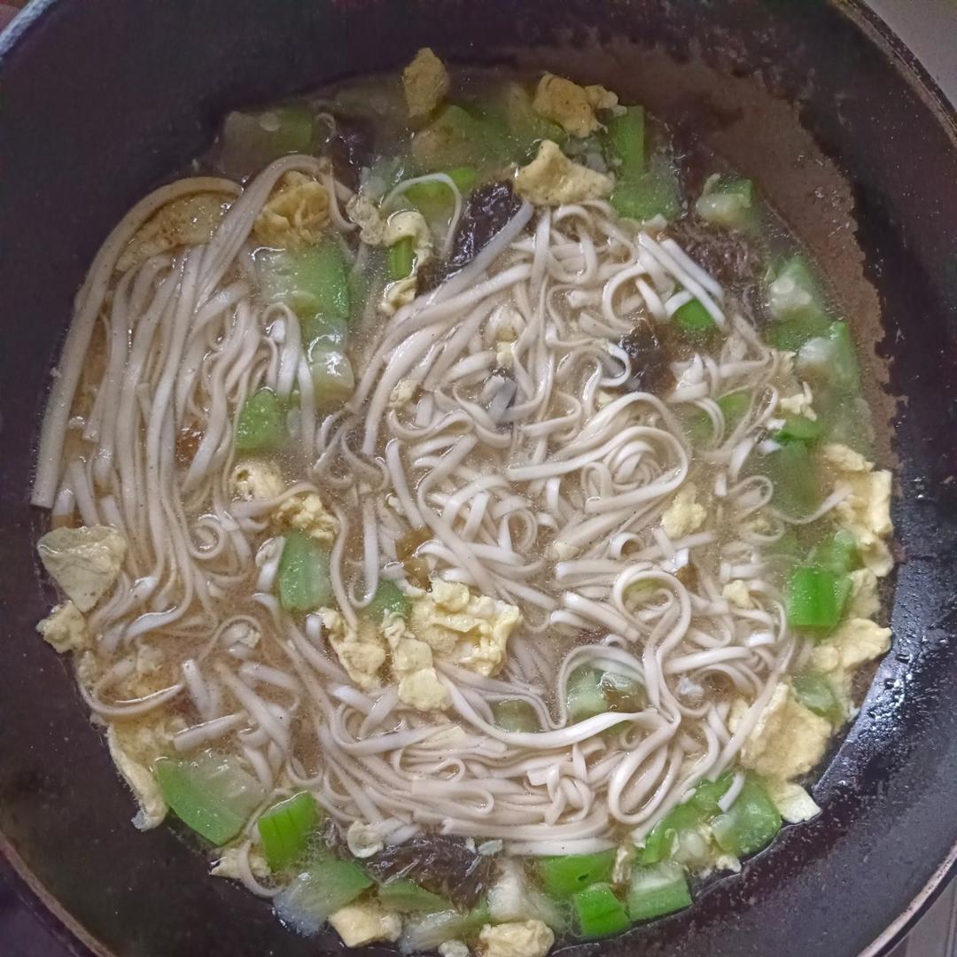 丝瓜鸡蛋汤(汤面)