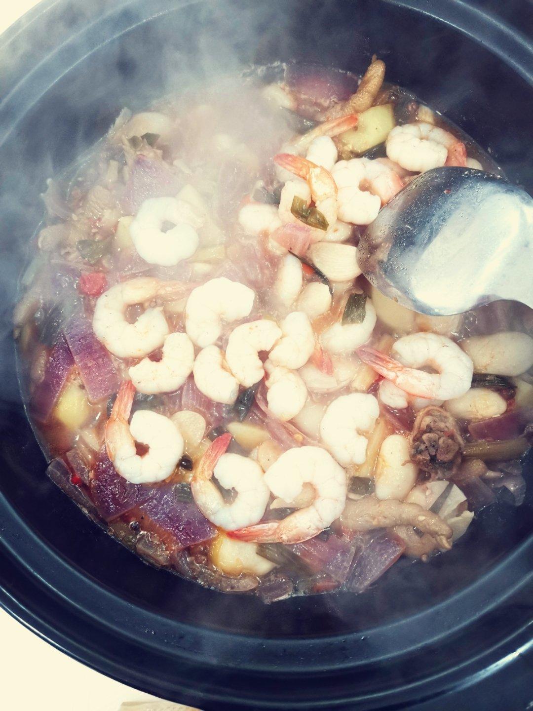 超入味的鸡爪煲，吃过就忘不了