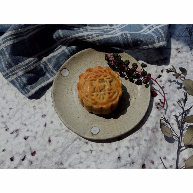 广式月饼——蛋黄莲蓉月饼
