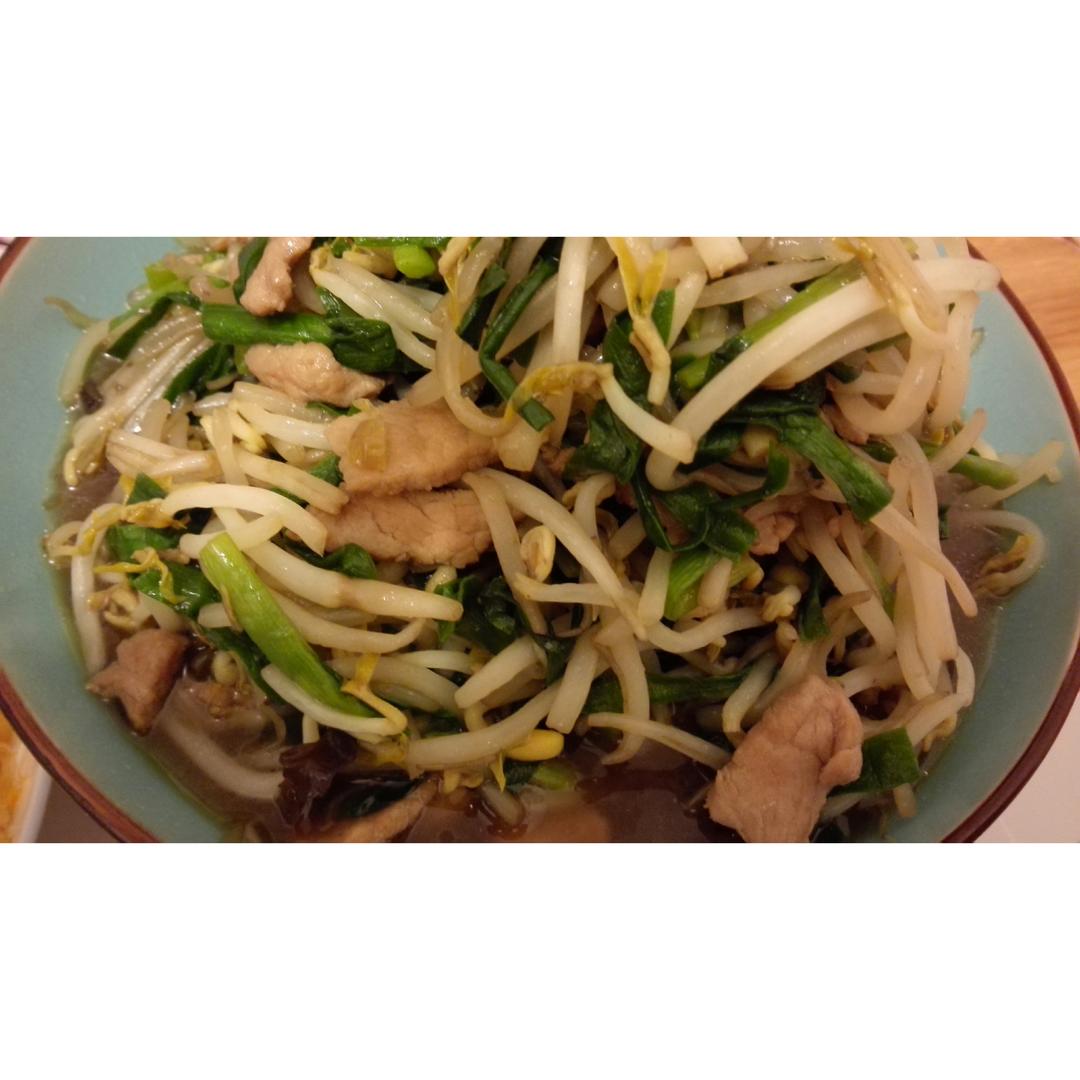 豆芽韭菜炒肉