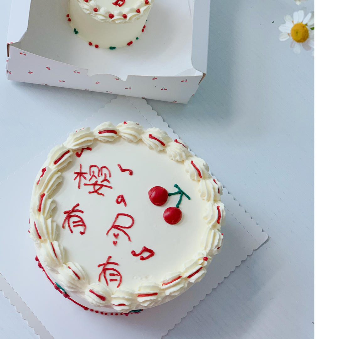 韩式简约奶油霜手绘蛋糕