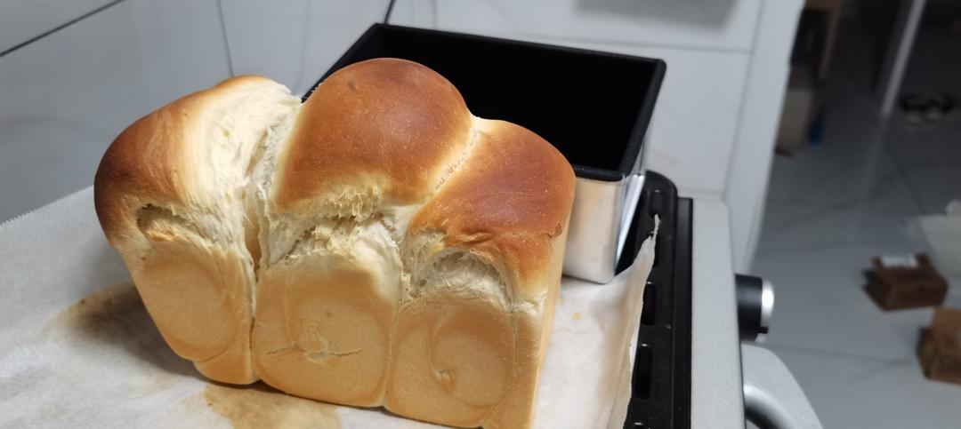 每周必做的北海道吐司520g，柔软拉丝，一次发酵（中种法）