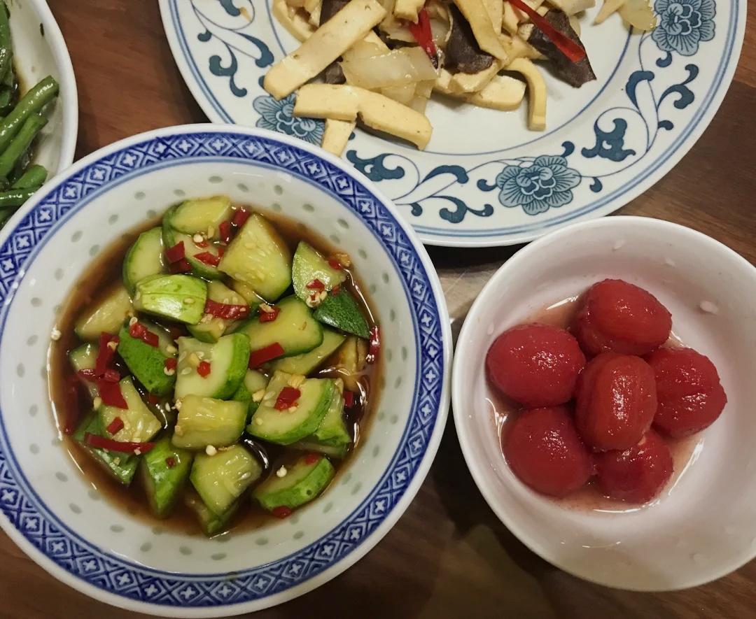 话梅小番茄