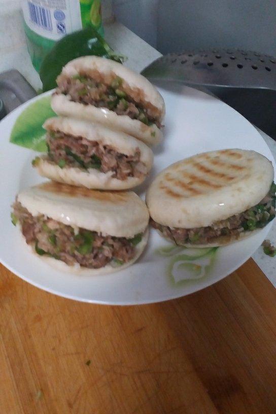 腊汁肉夹馍