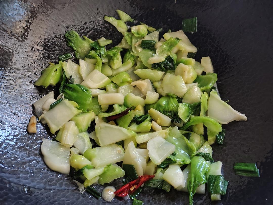 清炒儿菜（清香翠绿超好吃）