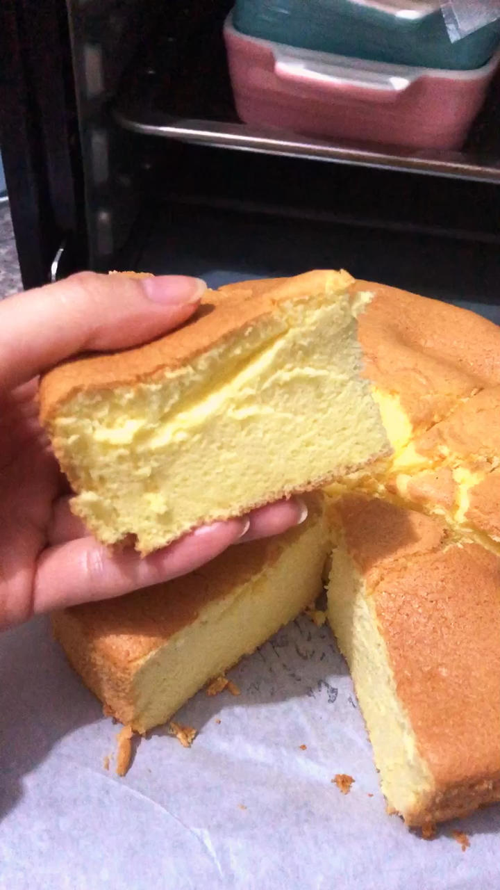 烤箱做蛋糕（戚风蛋糕的做法）