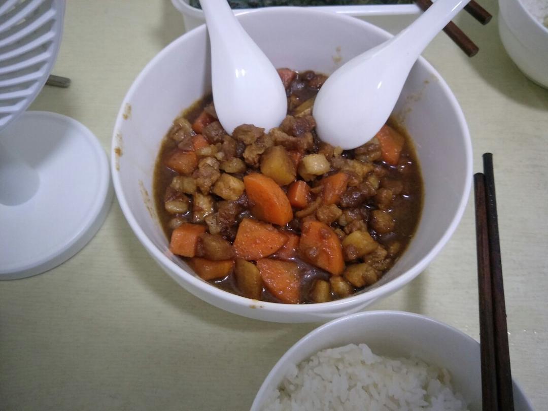 好吃到停不下来的卤肉饭