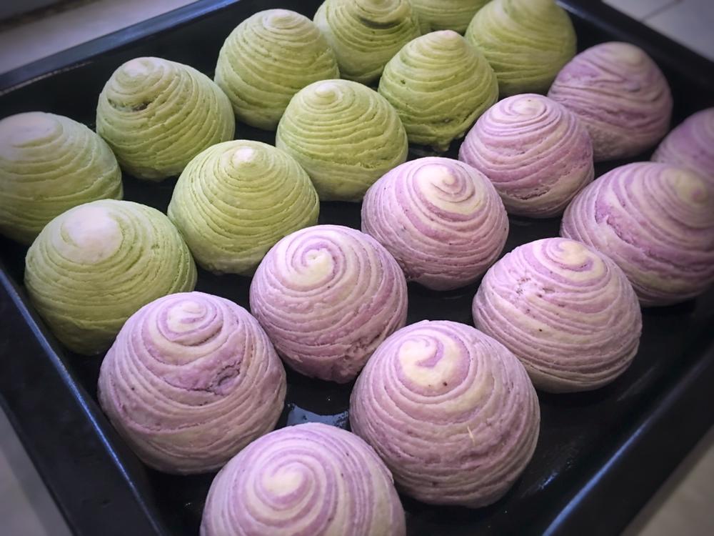 蛋黄酥~紫薯、抹茶、原味~花好月圆，中秋快乐~内附一次做六色蛋黄酥方法~