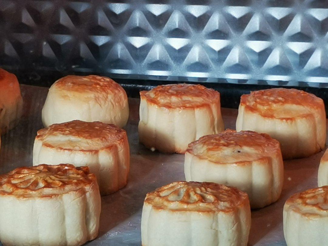 曲奇椰蓉蔓越莓月饼，外酥内软好调戏，比广式月饼好吃N+1倍