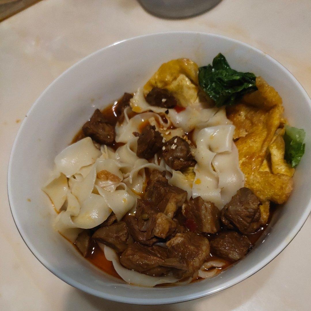 红烧牛肉面