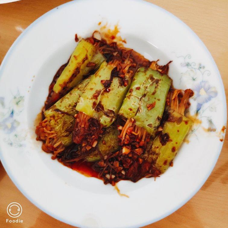 虎皮尖椒金针菇