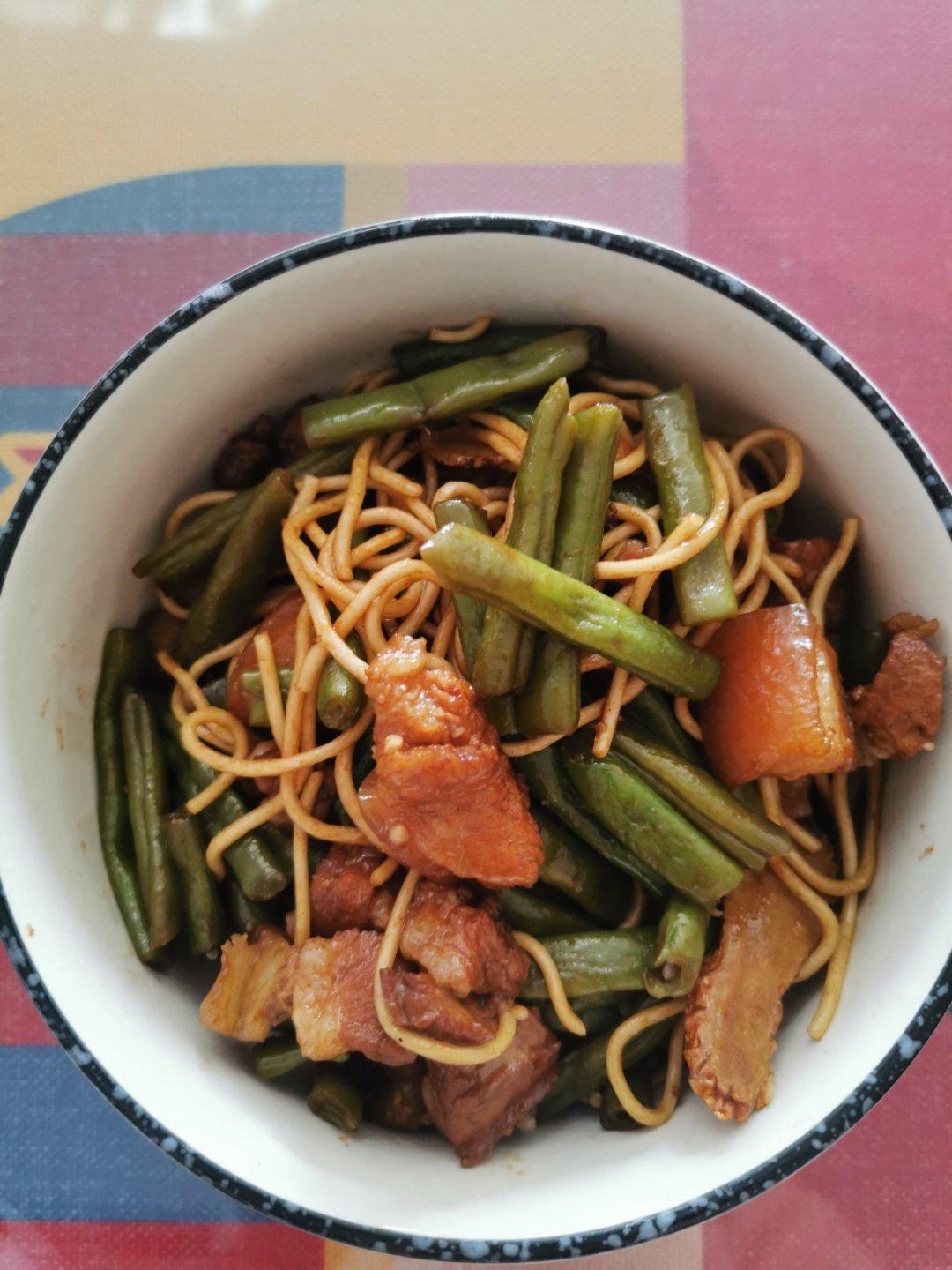 豆角焖面