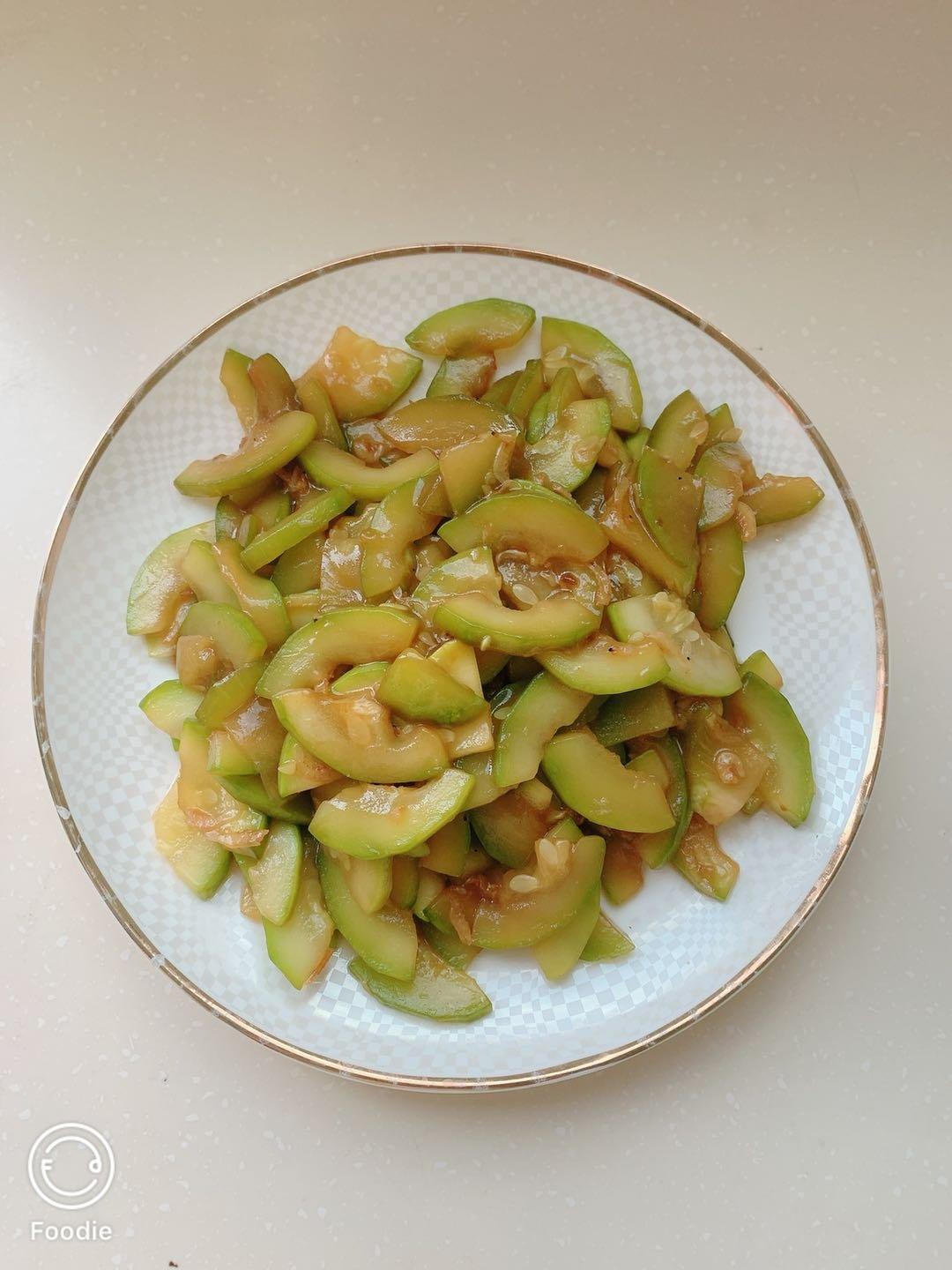 虾皮清炒西葫芦