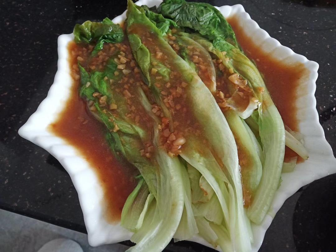 白灼生菜