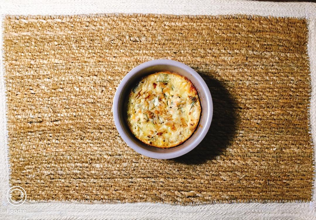 烟熏三文鱼莳萝法式咸塔Smoked Salmon,Dill and Sour Cream Quiche