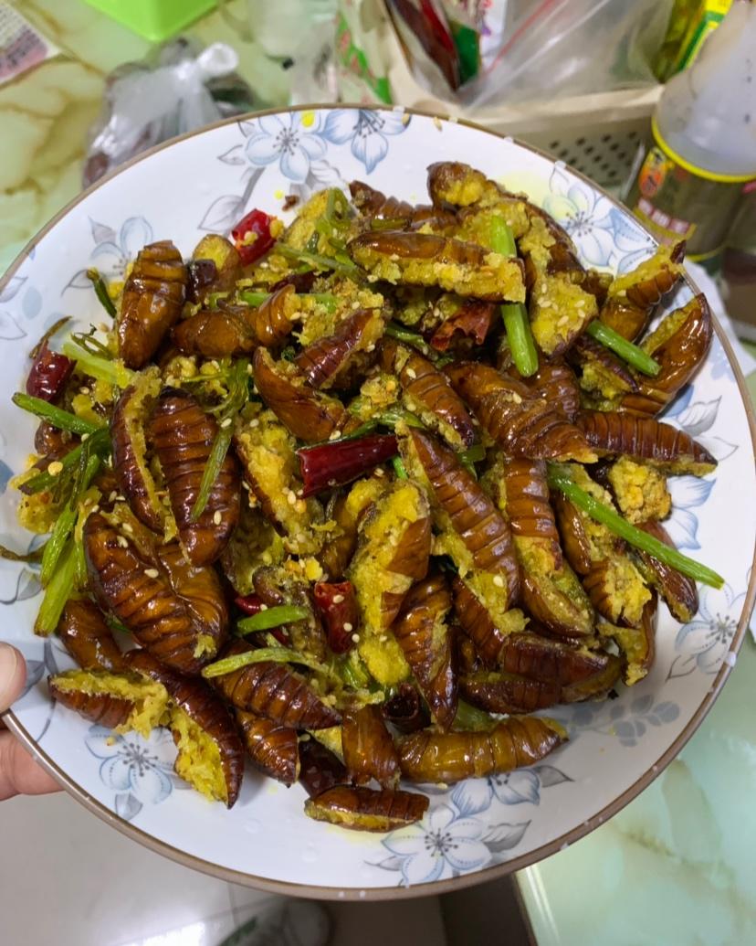 干煸蚕蛹