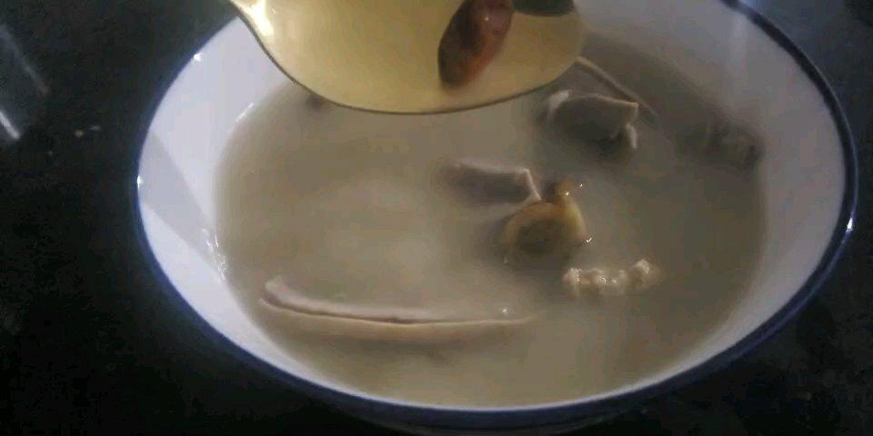 养胃胡椒猪肚汤