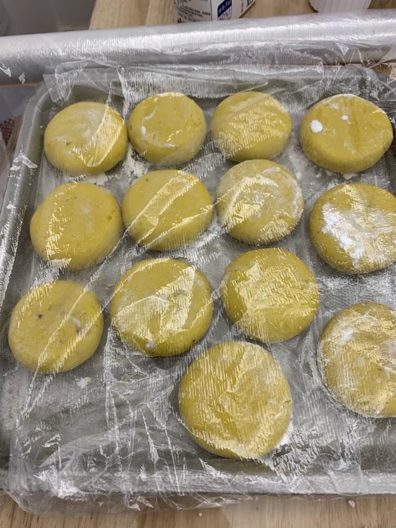 紫薯馅南瓜饼