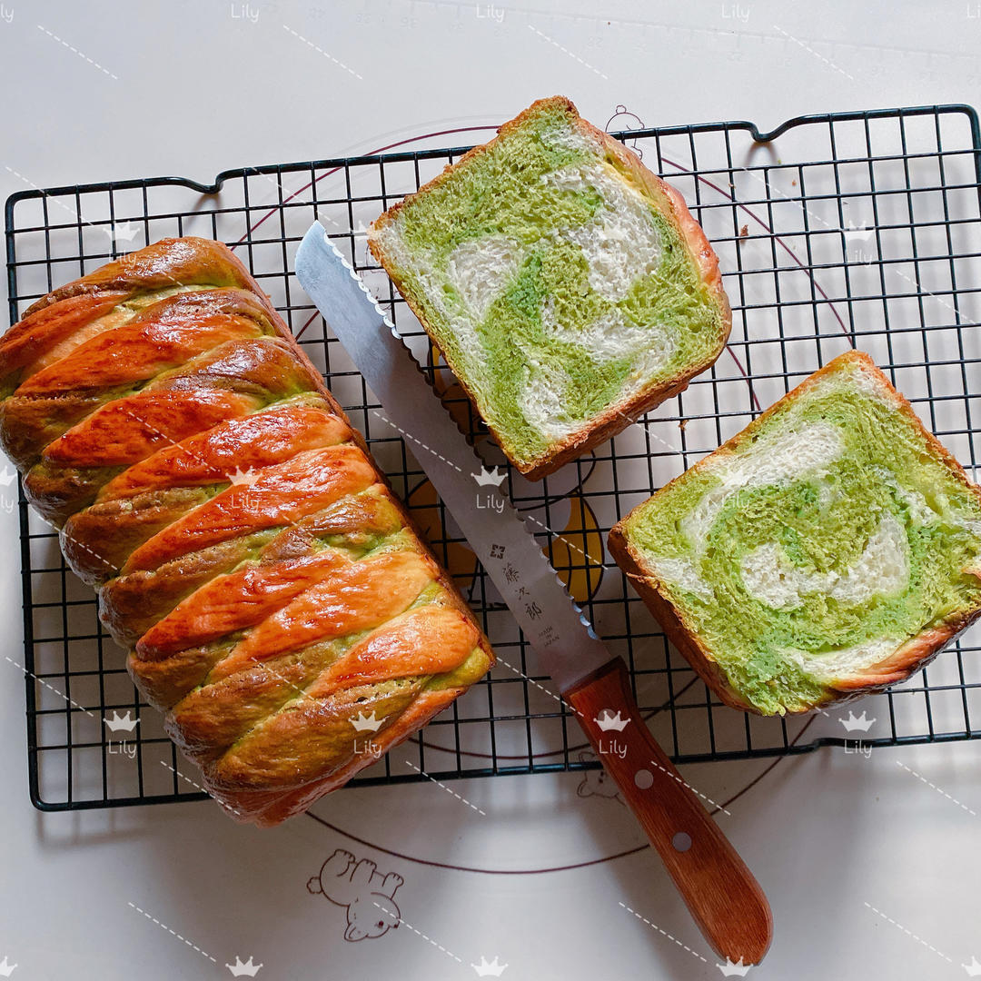 双色斑斓奶酥吐司