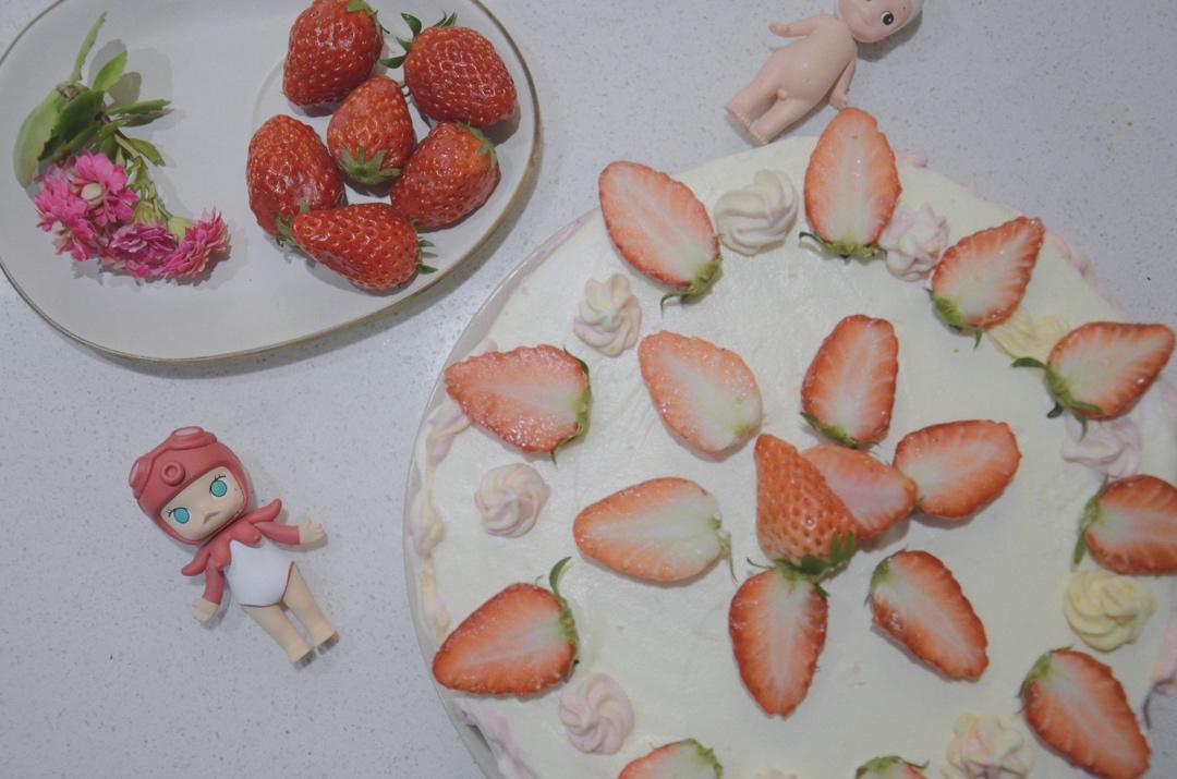 草莓奶油蛋糕