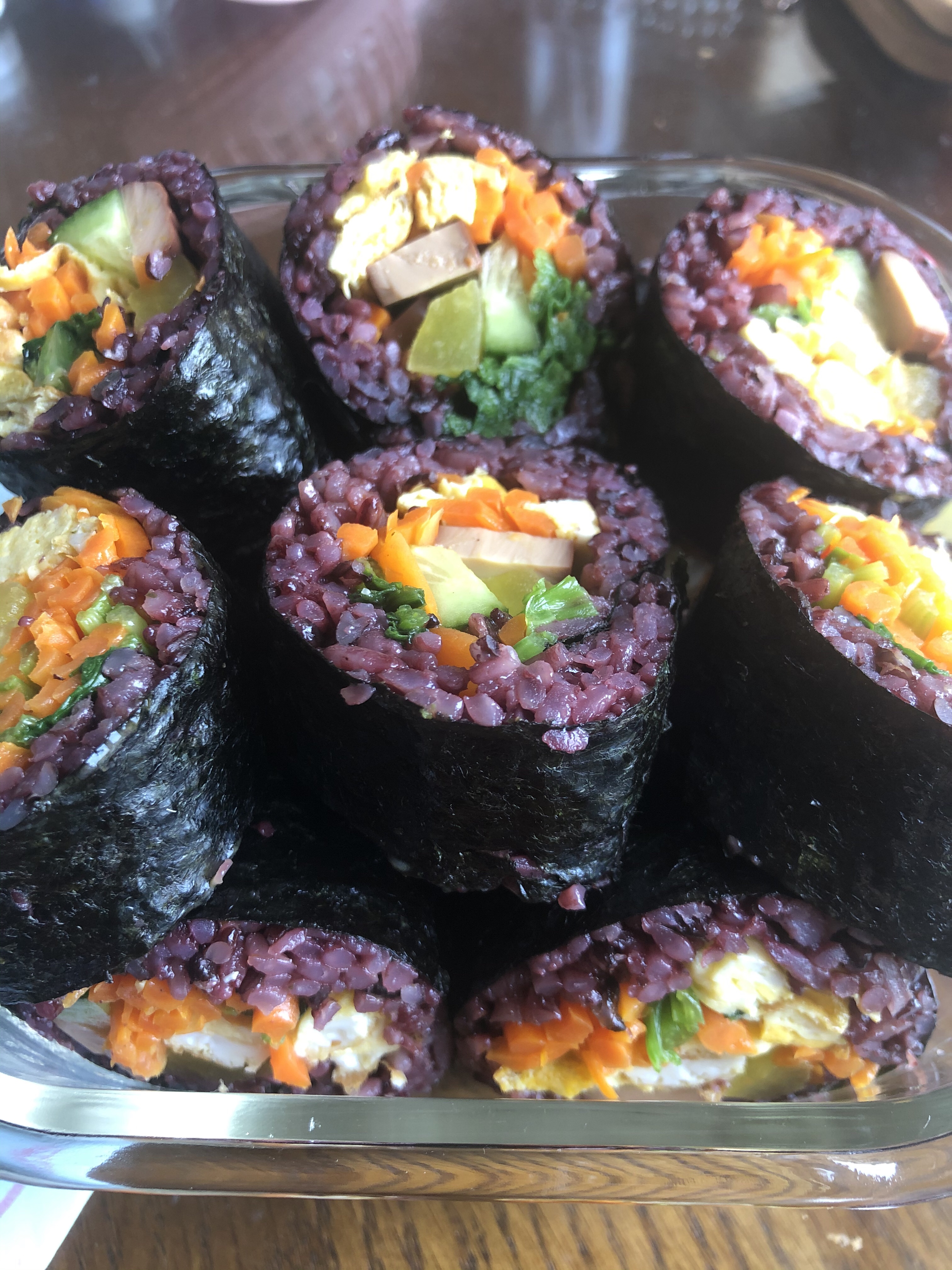 秋日里的紫米卷饭的做法