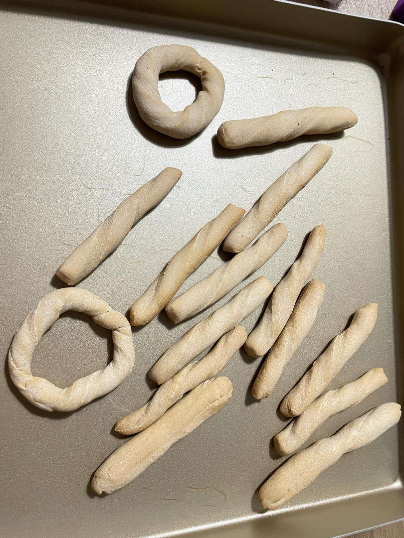 宝宝止哭神器—香蕉牛油果磨牙棒（无油无糖无盐，6m+宝宝的小零食+小玩具）