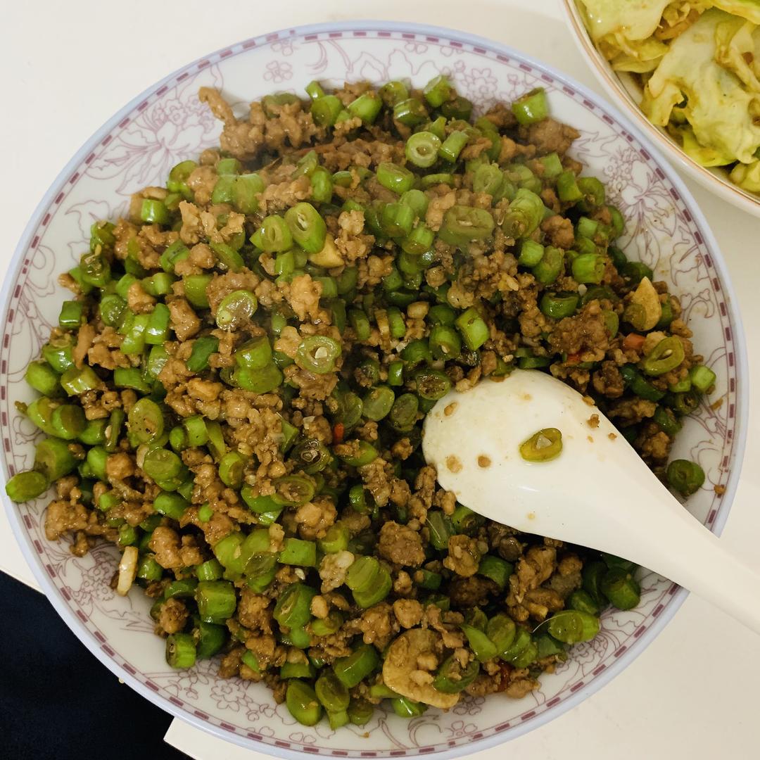 肉沫豆角下饭菜