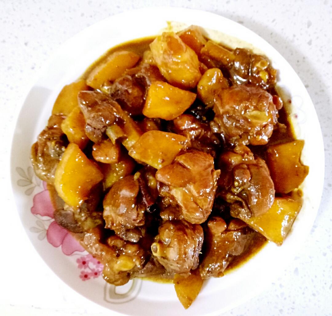 红烧土豆炖鸡腿