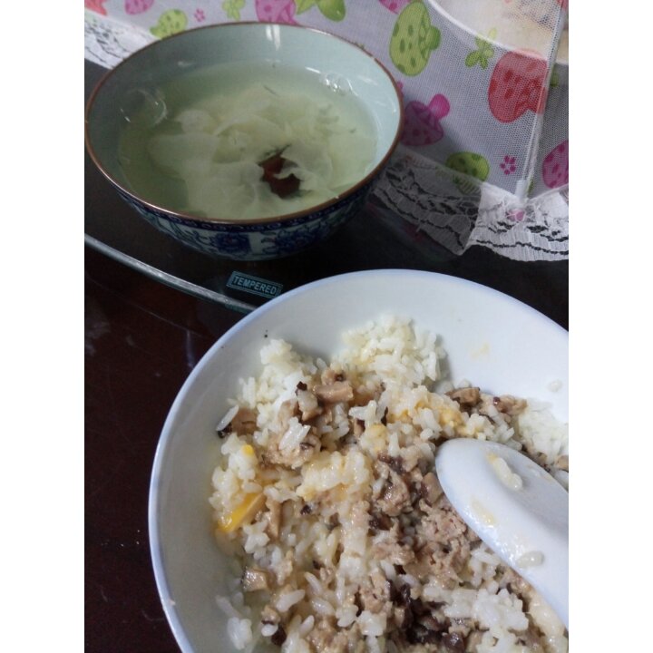 肉饼蛋拌饭