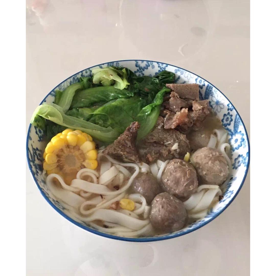 牛肉汤河粉