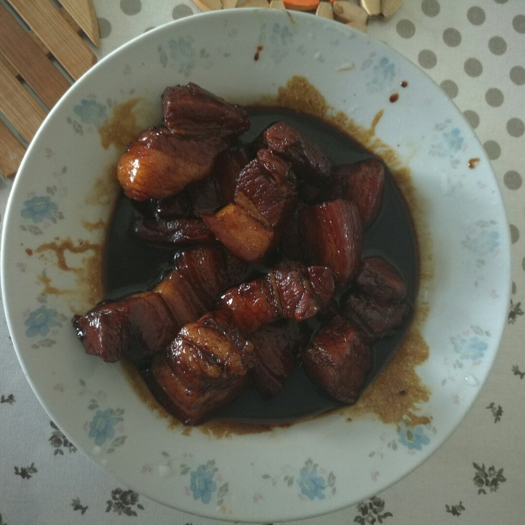不焯水不放油的家常红烧肉