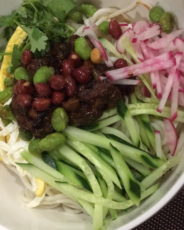 正宗老北京炸酱面