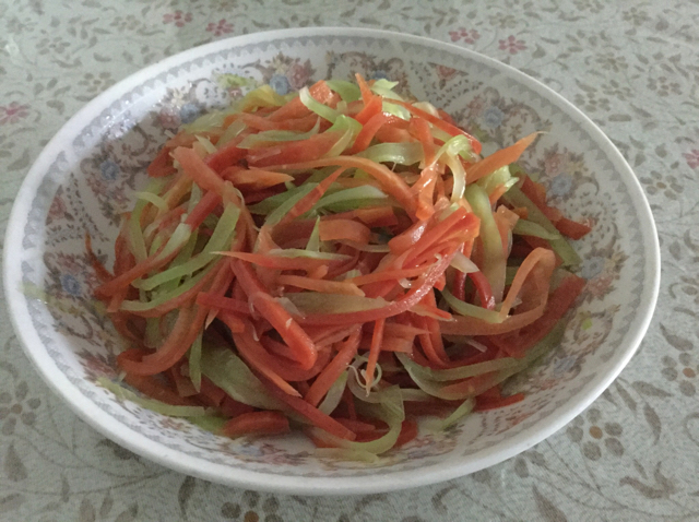 清炒双丝（莴笋、胡萝卜）