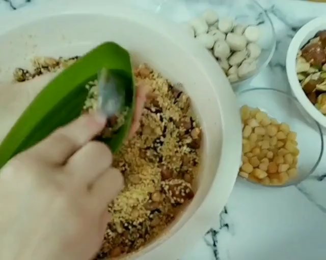 干贝鲜肉咸粽的做法 步骤10