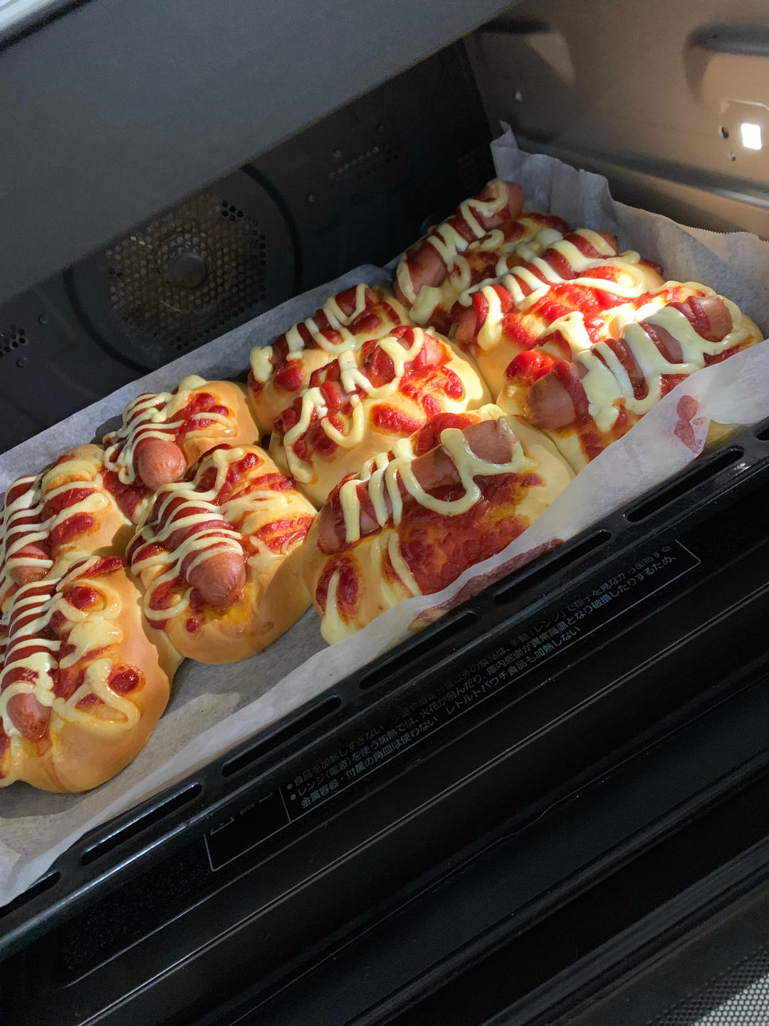 一个面团撑起一家店的台式面包—香肠面包