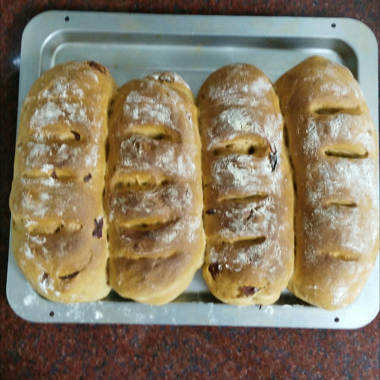 全麦红糖桂圆软欧包