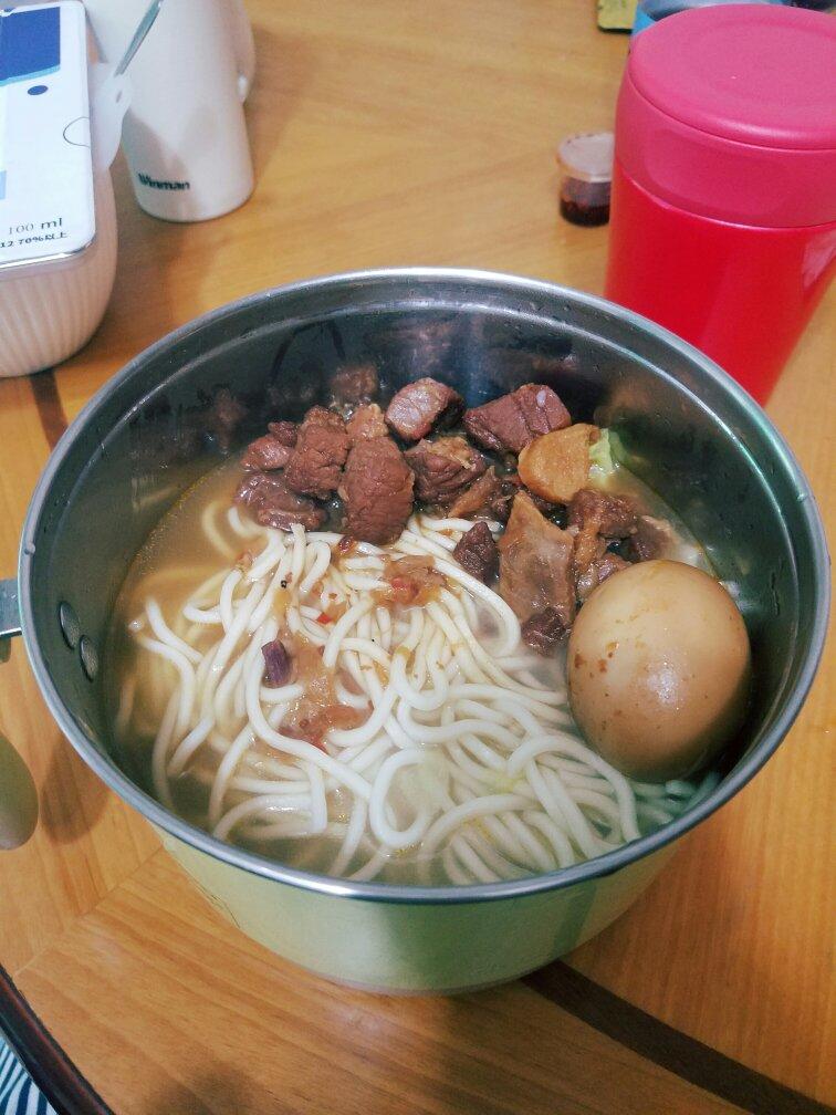 红烧牛肉面