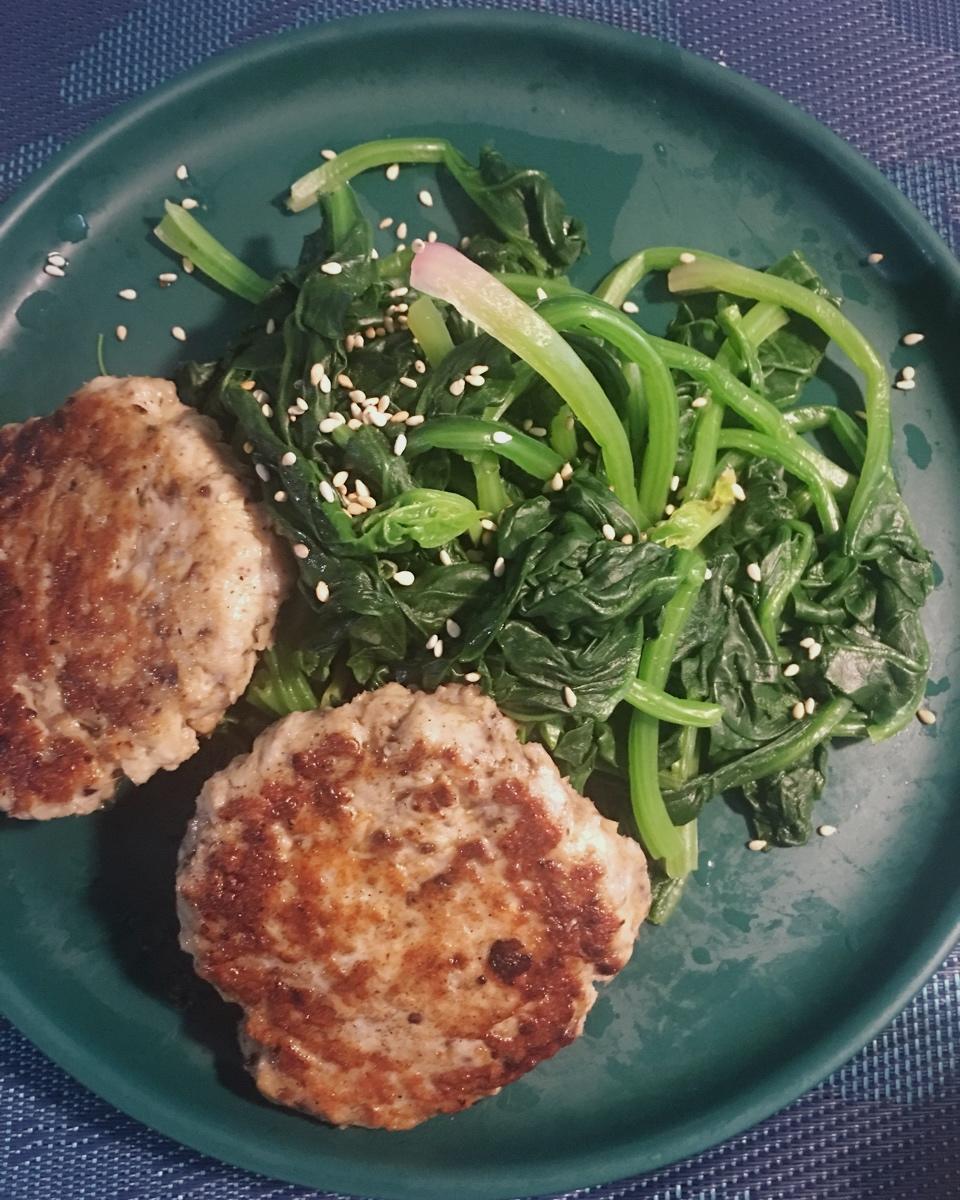 香菇鸡胸肉饼（减脂增肌必备）