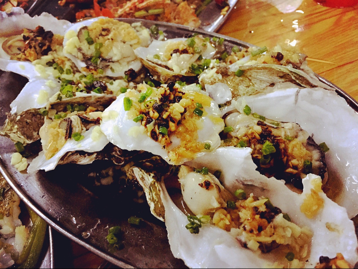 【曼食慢语】蒜蓉烤生蚝
