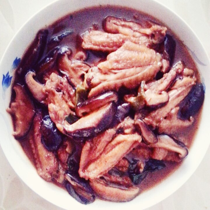 香菇鸡翅