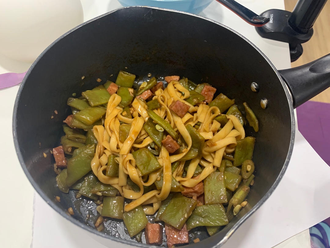 豆角焖面