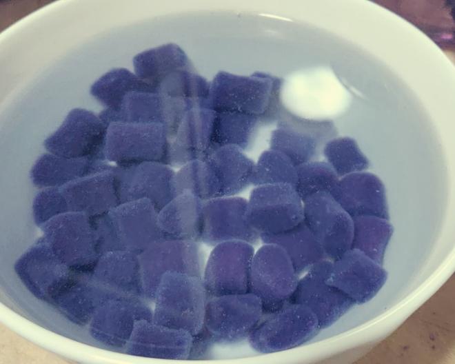 宿舍食谱#紫薯芋圆的做法