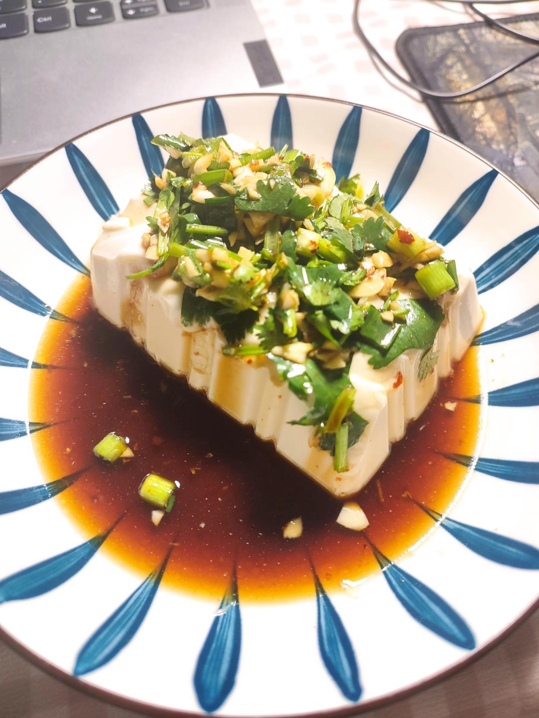 好吃的凉拌内酯豆腐