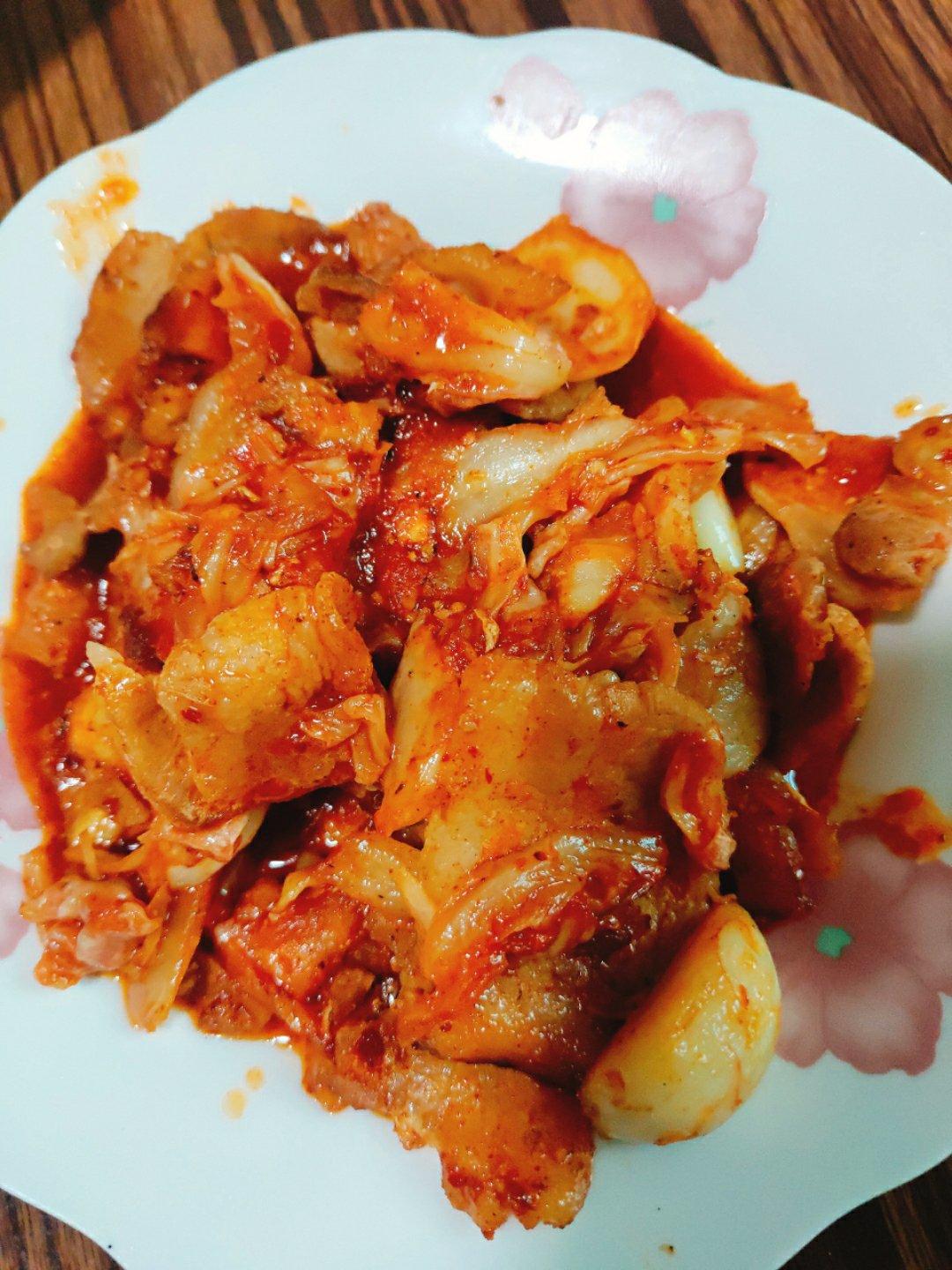 辣白菜炒五花肉