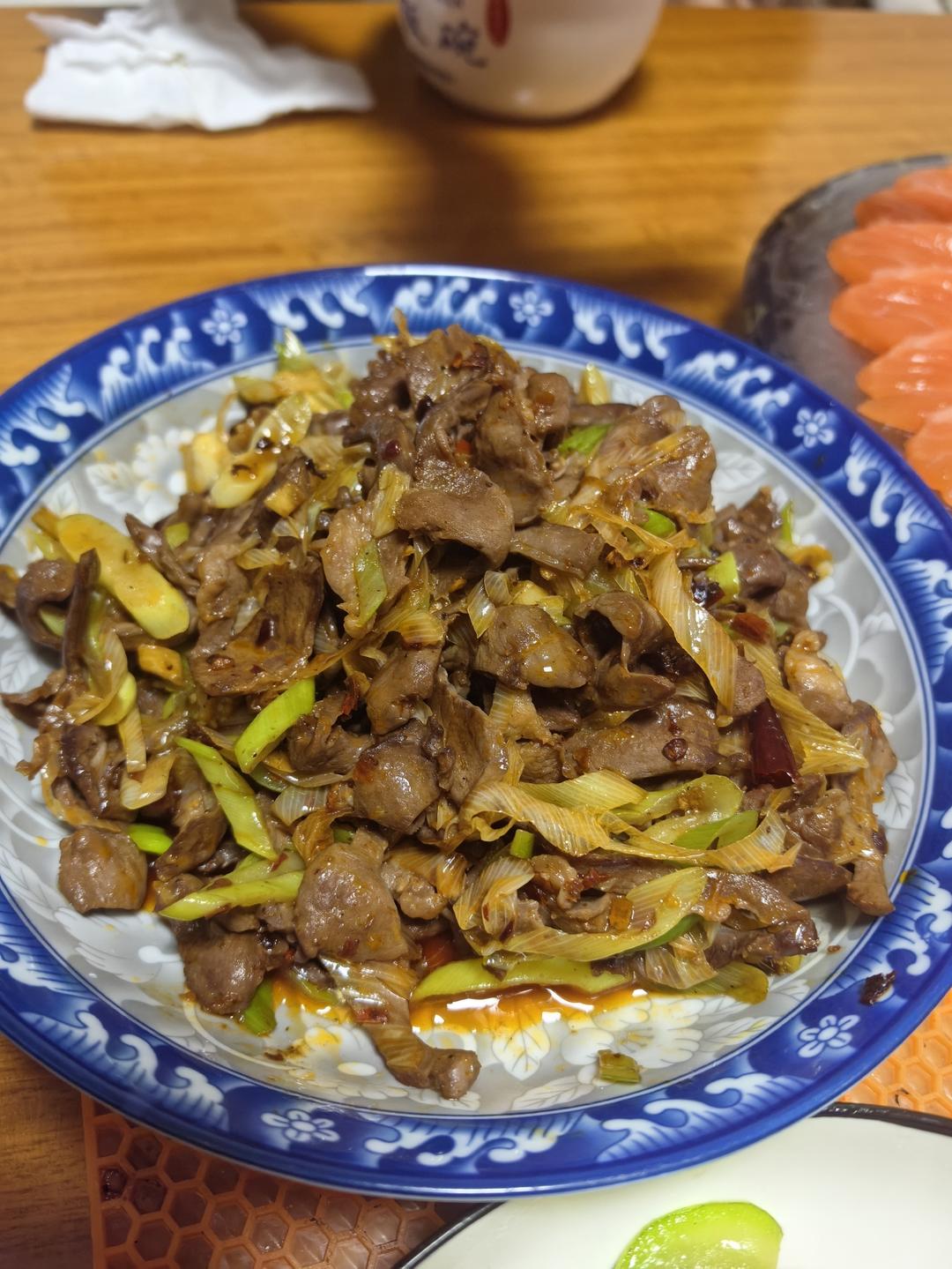 厨师长教你：“葱爆猪心”的家常做法，史上最详细的讲解