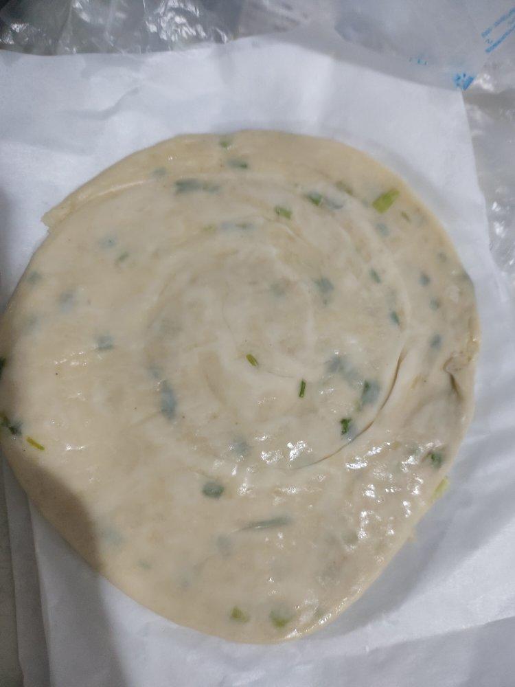 鸡蛋葱油饼                  （更新饼坯保存方法）