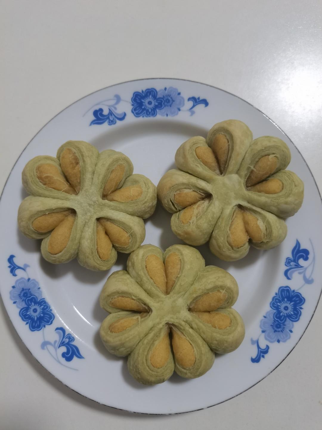 幸运四叶草酥饼