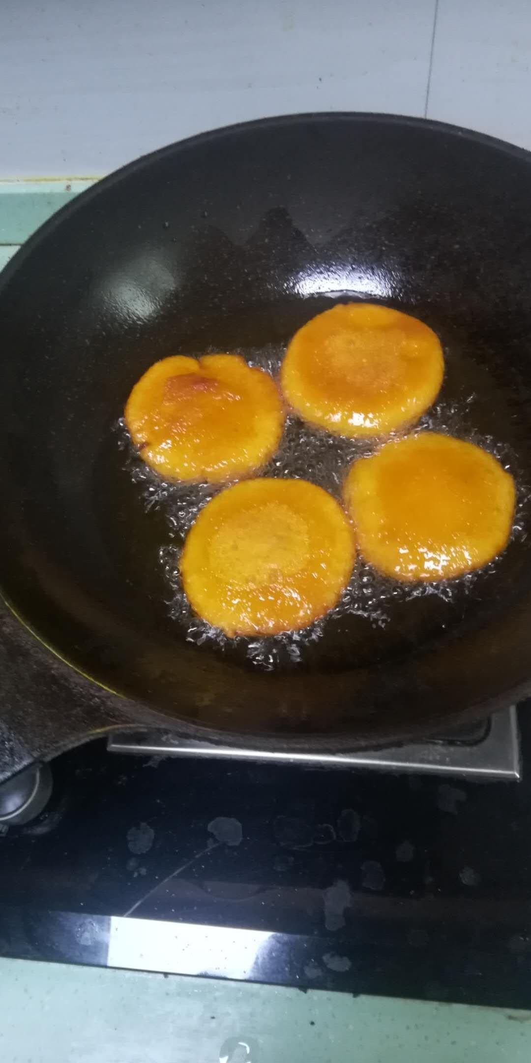 超简单的家常南瓜饼