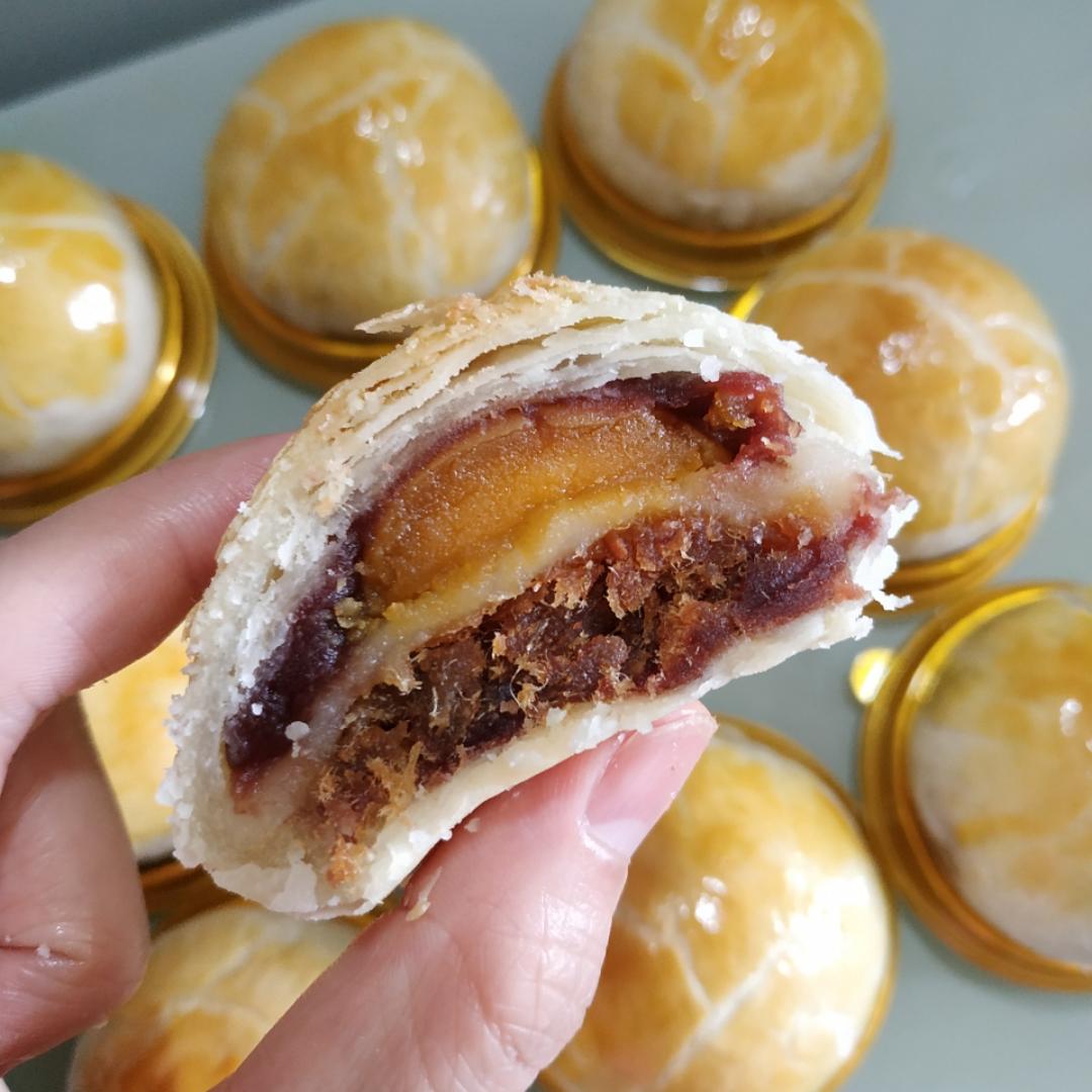 ㊙️网红麻薯肉松蛋黄酥🔥，好吃到爆‼️